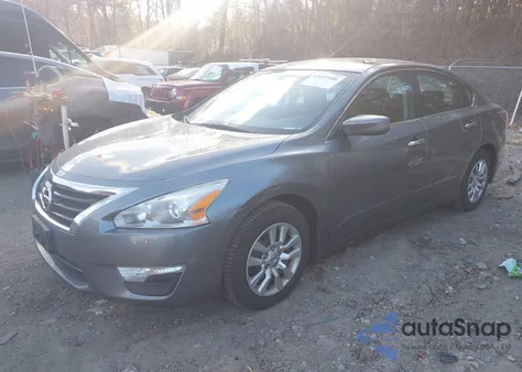 2015 Nissan Altima 2.5 S из США, поврежденный, VIN 1N4AL3AP2FC497333